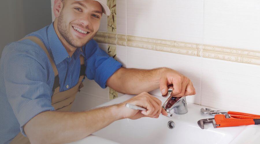Local expert plumbing services in La Belle, PA